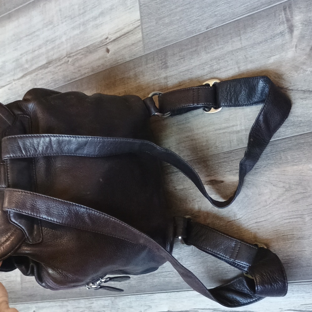 Osgoode Marley Elegant Dark Brown Leather Purse Backpack - Picture 3 of 16